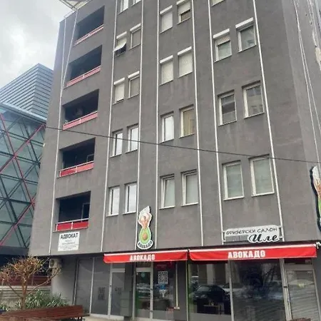 Dream Home-modern,familyheaven,bus Station *