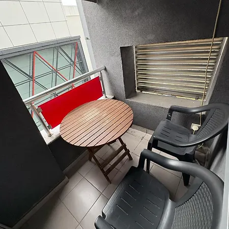 Apartment Dream Home-modern,familyheaven,bus Station Skopje